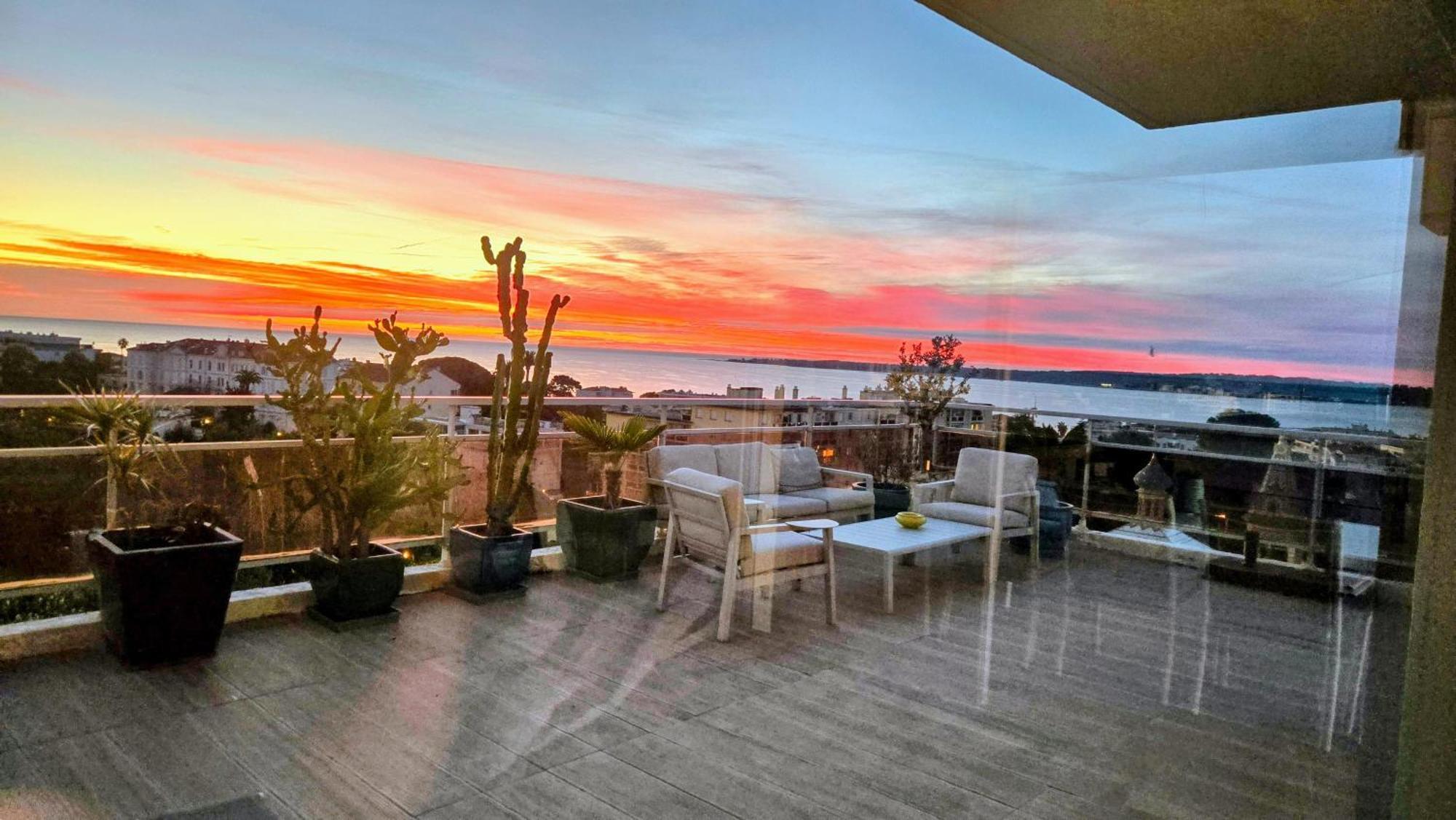 Villa Sur Le Toit - Vue Mer Exceptionnelle Cannes Exteriör bild